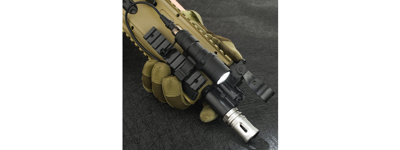 M600B MINI SCOUT LIGHT