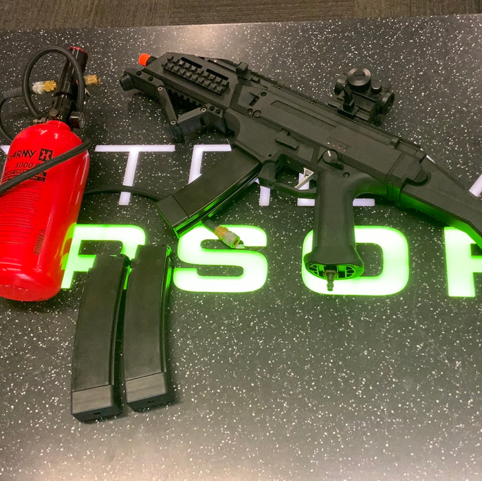 USED ASG Scorpion EVO w/ Tank, Line, Regulator and 3 Magazines